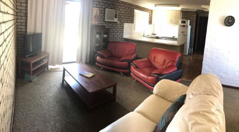 Geraldton Holliday Villas - Accommodation Port Macquarie 15