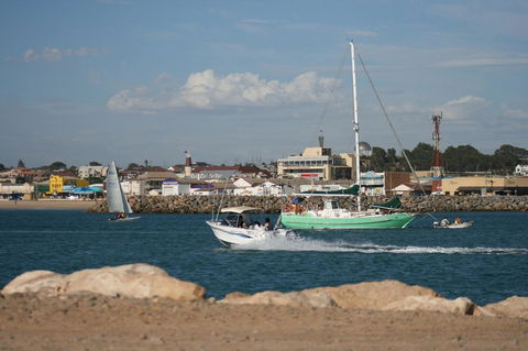 Geraldton Holliday Villas - Accommodation Port Macquarie 0