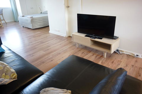 Studio 208 With Ocean Views - Accommodation Port Macquarie 9