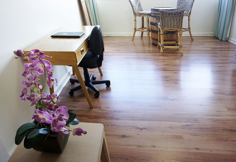 Studio 208 With Ocean Views - Accommodation Port Macquarie 7