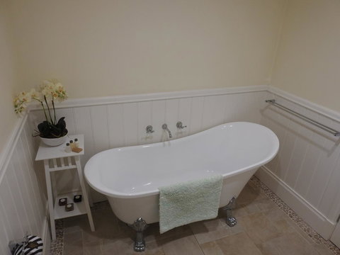 Quiet Escapes Cottages - Accommodation Port Macquarie 7