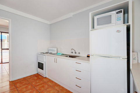 West Beach Lagoon 204 â€“ Ground Floor - Accommodation Port Macquarie 7