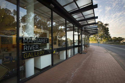 Central Avenue Apartments - Accommodation Port Macquarie 22