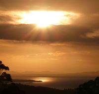 Innisfree Mountain Retreat - Accommodation Port Macquarie