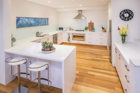 Calm Waters - Accommodation Port Macquarie 5