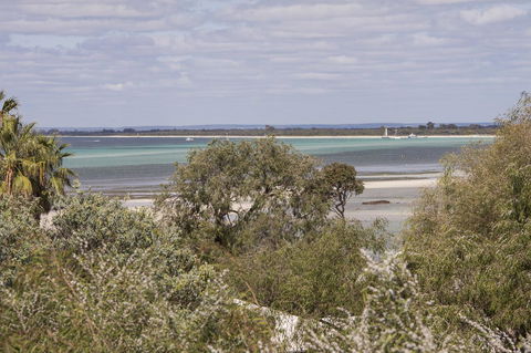 Calm Waters - Accommodation Port Macquarie 7
