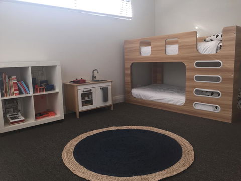 The Pool House - Fremantle - Accommodation Port Macquarie 30
