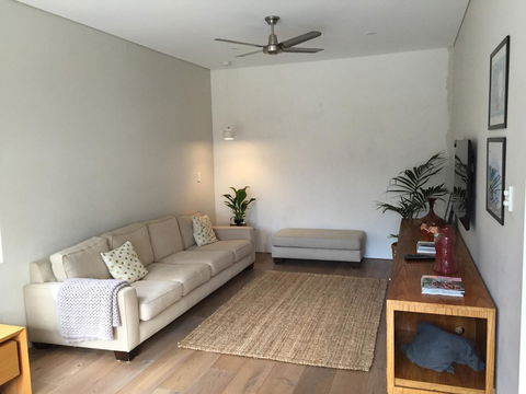 The Pool House - Fremantle - Accommodation Port Macquarie 5