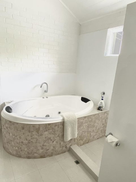 Whitesands Holiday Villas - Accommodation Port Macquarie 5