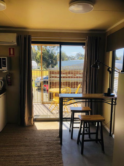 Kendenup Cottages And Lodge - Accommodation Port Macquarie 4