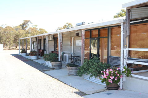 Kendenup Cottages And Lodge - Accommodation Port Macquarie 37