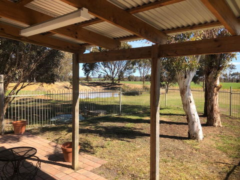 Kendenup Cottages And Lodge - Accommodation Port Macquarie 6