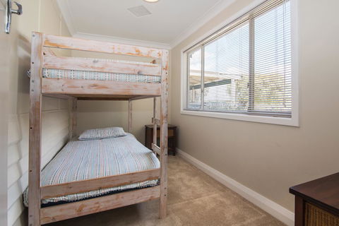 Sea La Vie - Accommodation Port Macquarie 7