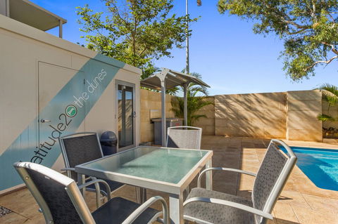 Latitude20 The Dunes - Accommodation Port Macquarie 12