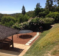 Bright  Beautiful Home On The Hills - Accommodation Port Macquarie