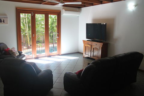 Beach House On Fox - Accommodation Port Macquarie 13