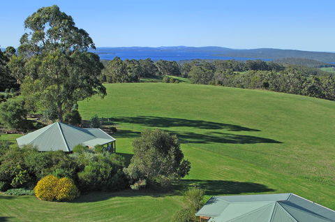 Celestine Retreat - Accommodation Port Macquarie 0