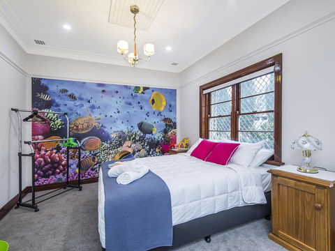 Luxury Federation Style Home - Sleeps 10 - Accommodation Port Macquarie 10