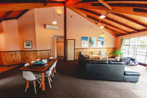 Esperance Foreshore Apartments - Accommodation Port Macquarie 1