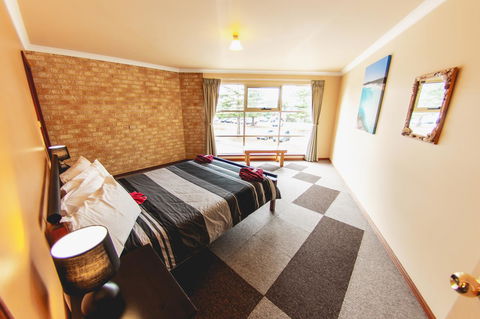 Esperance Foreshore Apartments - Accommodation Port Macquarie 12
