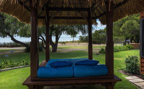 Beach House Dunsborough - Accommodation Port Macquarie 15
