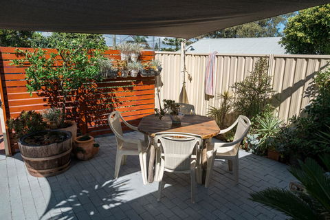 Sun Studio - Accommodation Port Macquarie 9
