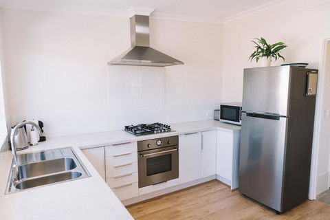Sun Studio - Accommodation Port Macquarie 31