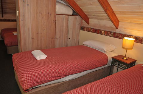 Waterfall Cottages - Accommodation Port Macquarie 16