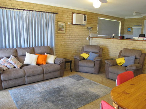 Kalbarri Riverfront Unit - Accommodation Port Macquarie 17