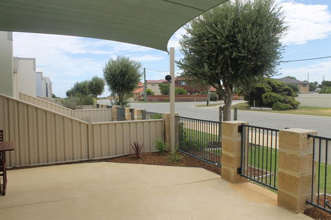 Seas The Day - Jurien Bay - Accommodation Port Macquarie 7