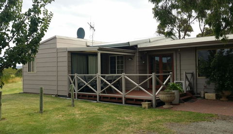 Chalets On Frenchman - Accommodation Port Macquarie 19