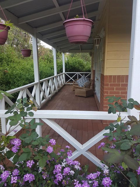 Two Sisters Chalets - Accommodation Port Macquarie 10