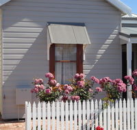 Bluebird Cottage - Accommodation Port Macquarie