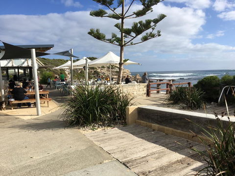 Zephyr Studio - Accommodation Port Macquarie 32