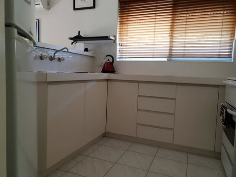 Ocean View Villas - 2 Bedroom Villa In Quiet Complex - Accommodation Port Macquarie 4