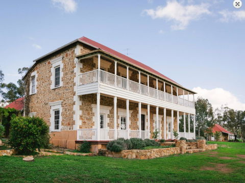 Daisy Cottage - Accommodation Port Macquarie 9