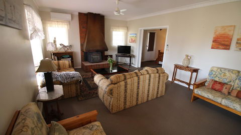 Daisy Cottage - Accommodation Port Macquarie 12