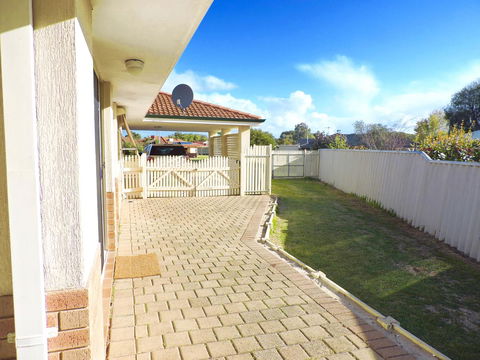 Silver Gull Family Retreat - Accommodation Port Macquarie 12