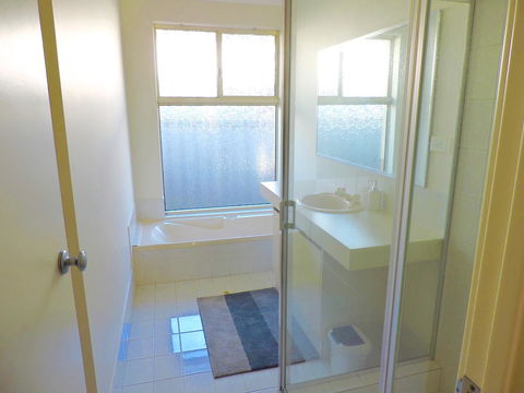 Silver Gull Family Retreat - Accommodation Port Macquarie 10