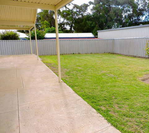 Silver Gull Family Retreat - Accommodation Port Macquarie 14