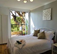 Treetops Cottage - Accommodation Port Macquarie