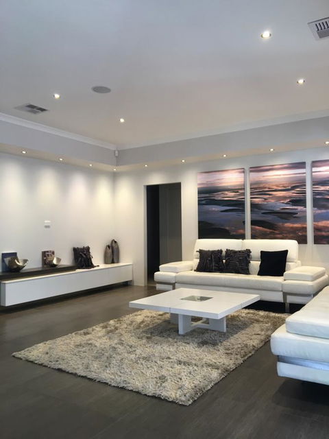 Magnificent Beach Retreat - Accommodation Port Macquarie 31