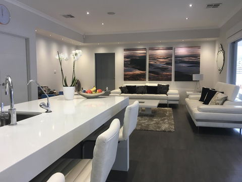 Magnificent Beach Retreat - Accommodation Port Macquarie 24
