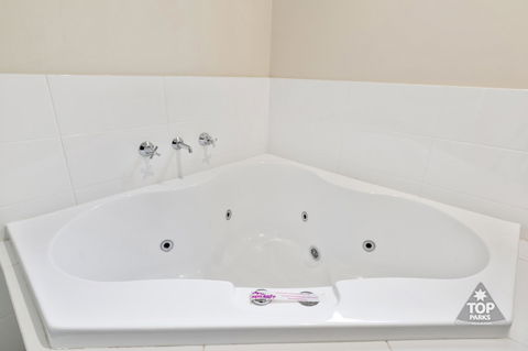 Jurien Bay Tourist Park - Accommodation Port Macquarie 1