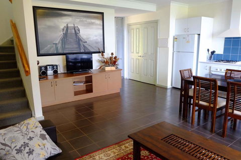 Seaview And Spa At Torbay - Accommodation Port Macquarie 8