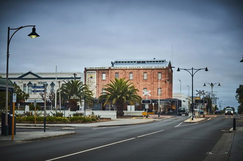 The Premier Mill Hotel - Accommodation Port Macquarie 14