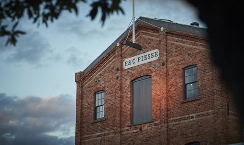 The Premier Mill Hotel - Accommodation Port Macquarie 12