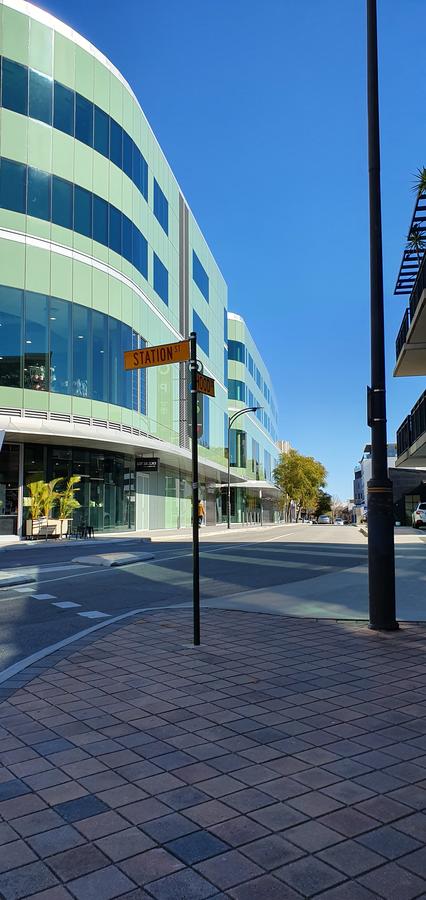 Stylish 1BDR Unit In The Heart Of Subiaco - Accommodation Port Macquarie 11