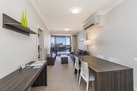 Dolphin Quay Apartments - Accommodation Port Macquarie 33