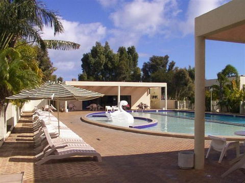 Kalbarri Beach Resort - Accommodation Port Macquarie 13